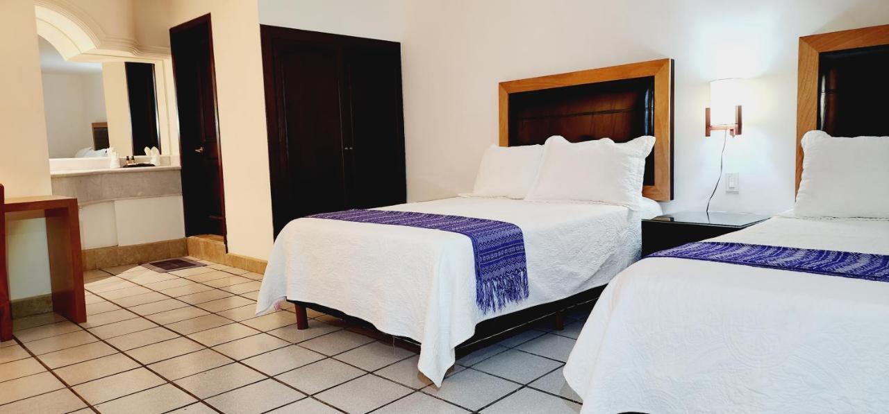 Hotel Boutique Plaza Doradas San José del Cabo エクステリア 写真