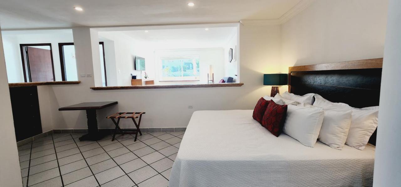 Hotel Boutique Plaza Doradas San José del Cabo エクステリア 写真