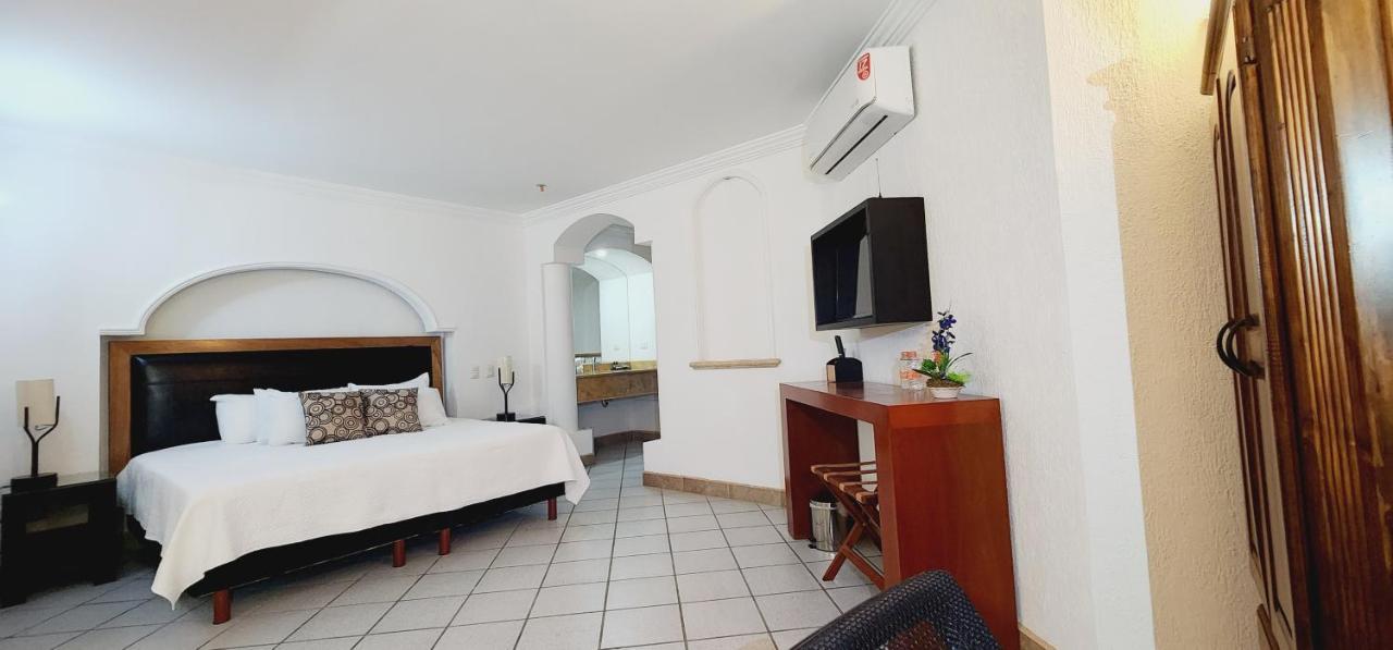 Hotel Boutique Plaza Doradas San José del Cabo エクステリア 写真