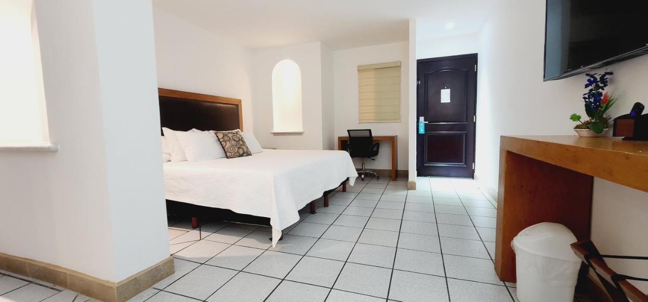 Hotel Boutique Plaza Doradas San José del Cabo エクステリア 写真
