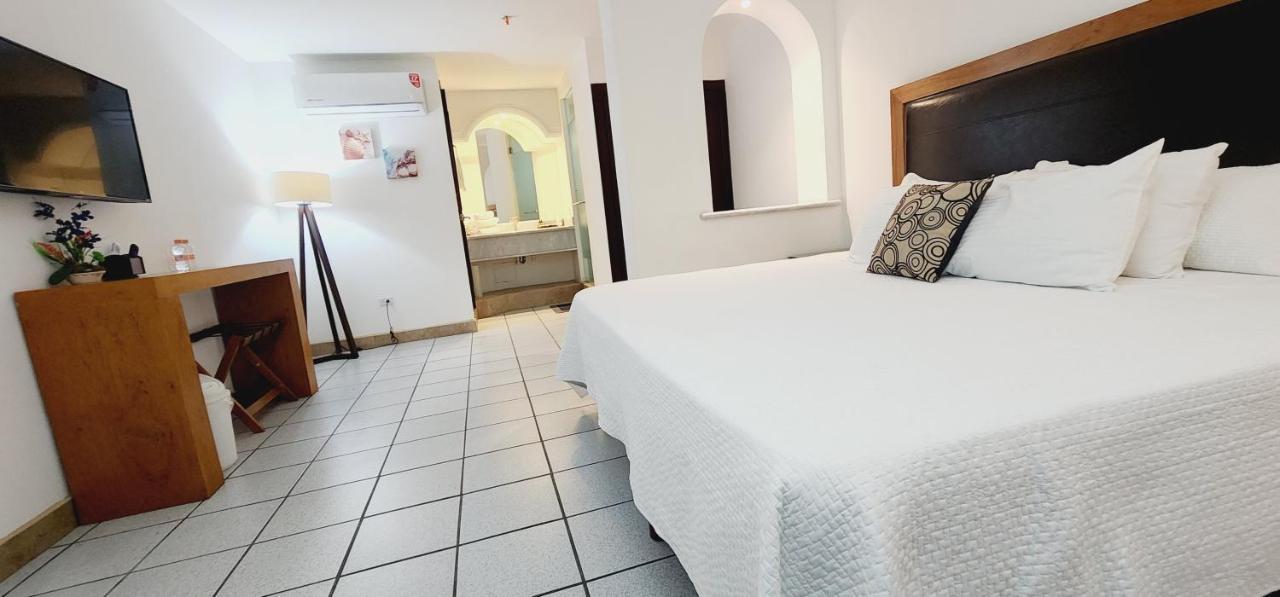 Hotel Boutique Plaza Doradas San José del Cabo エクステリア 写真